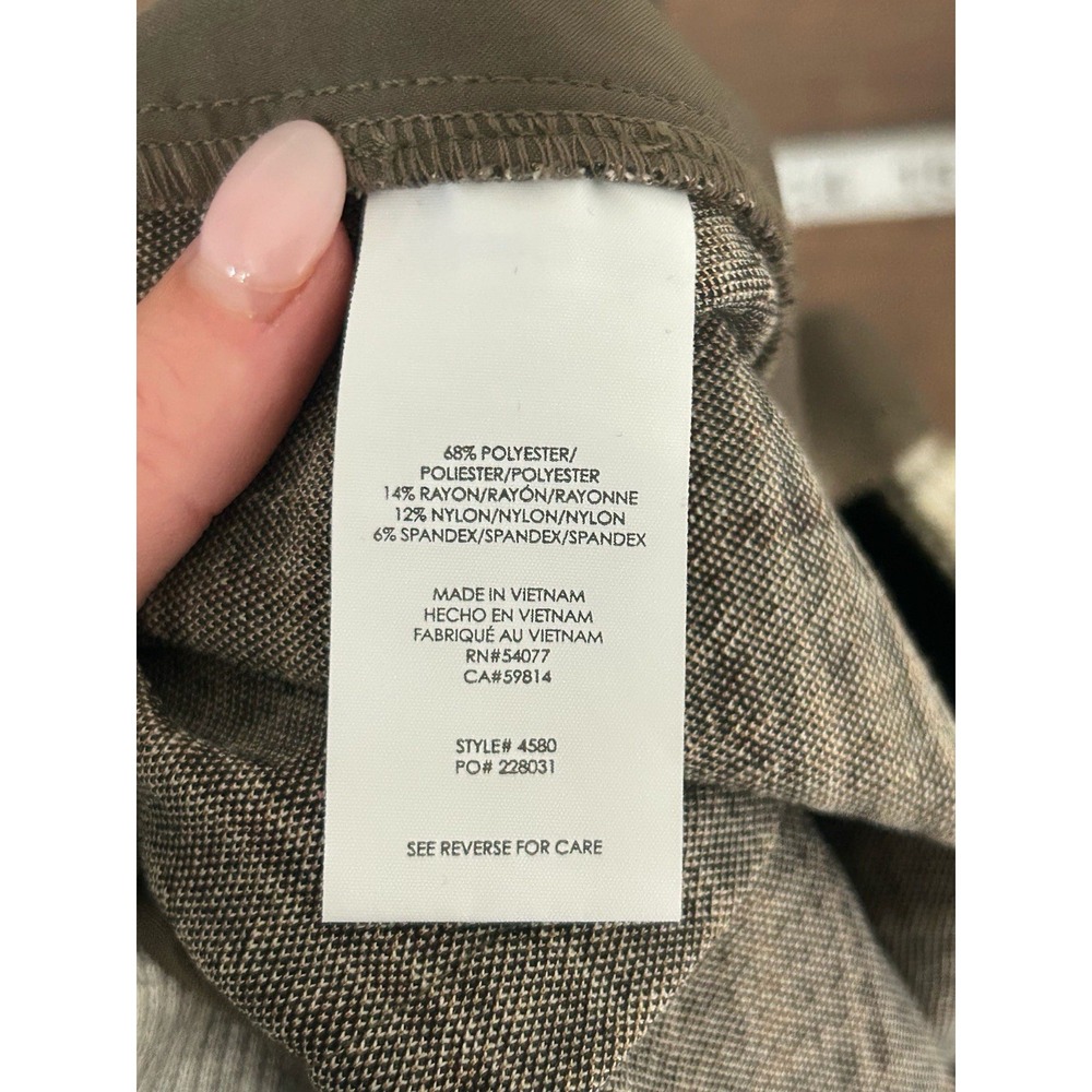 Cabi New Travel Skirt #4580 Multi Beige gold plaid 4 Was $99 - Picture 8 of 8